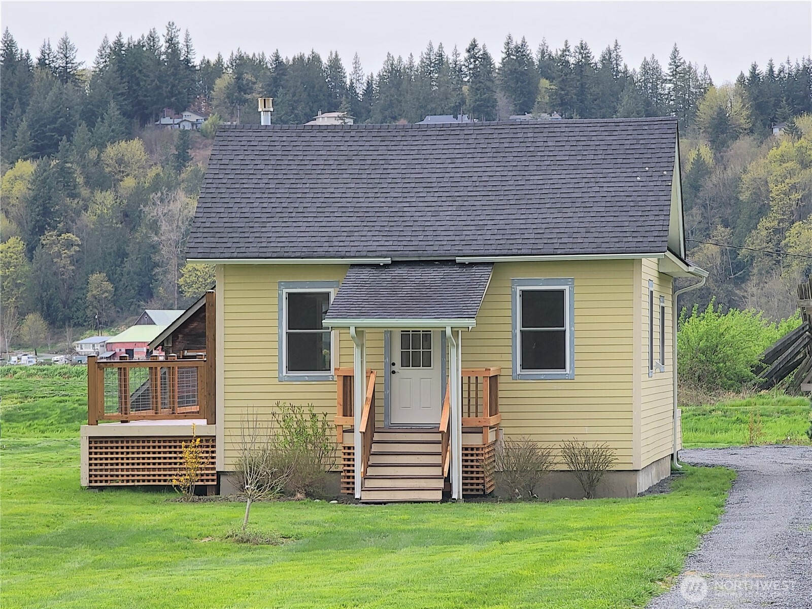 1615 Norman Road Stanwood, WA 98292 - Photo 2 of 28