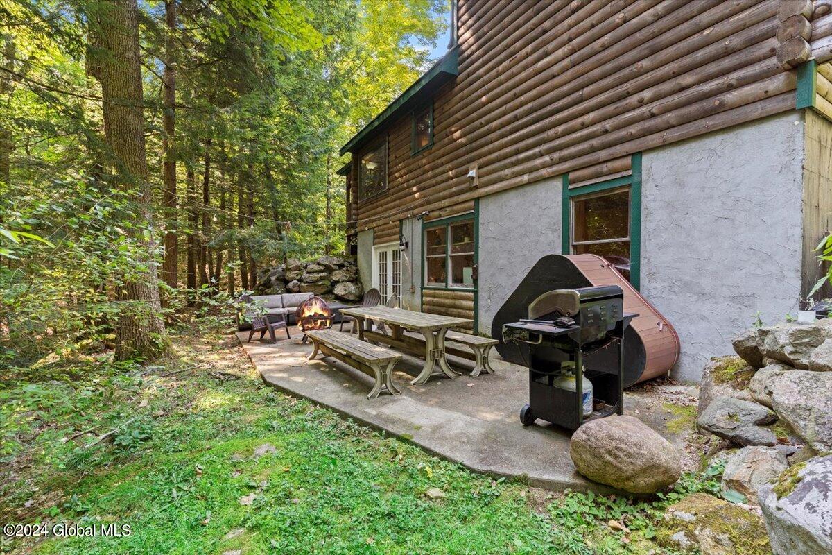 512 Goggins Road Lake George, NY 12845 - Photo 32 of 38 10-DOD05362