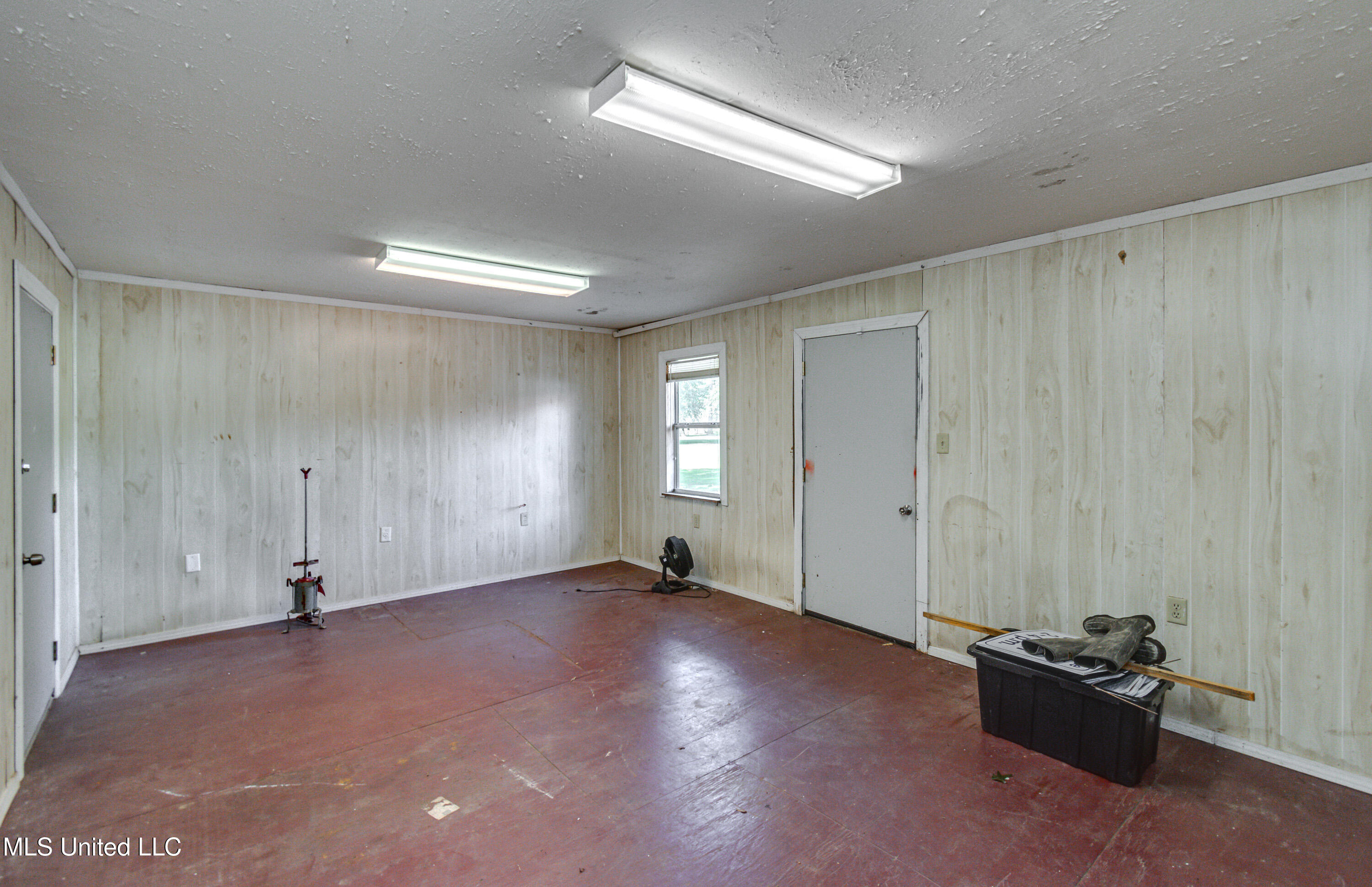 411 Highway 468 Brandon, MS 39042 - Photo 50 of 55 411 Hy 468-48