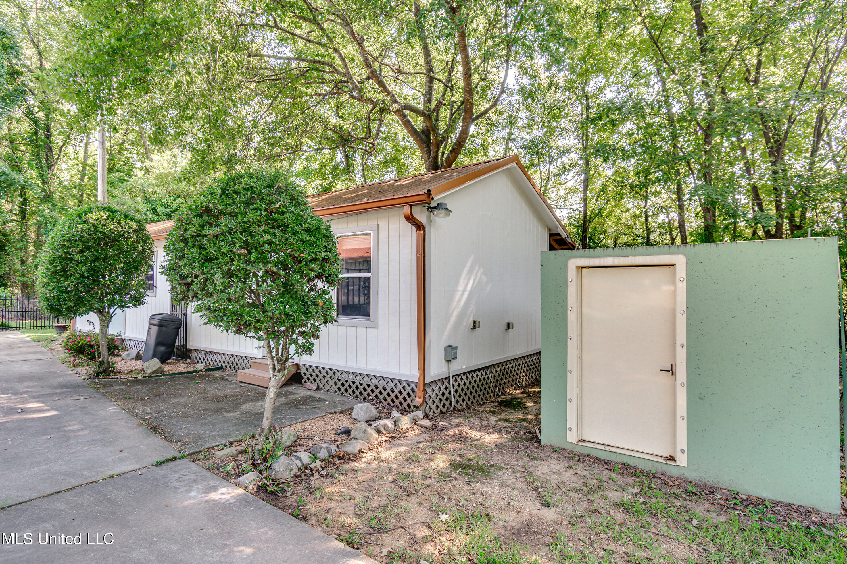 411 Highway 468 Brandon, MS 39042 - Photo 52 of 55 411 Hy 468-53