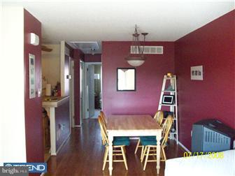 3587 Dows Road Philadelphia, PA 19154 - Photo 6 of 11 Dining Room