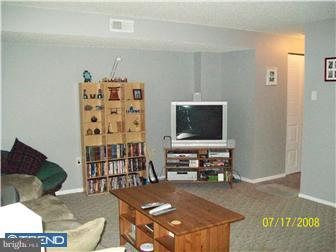 3587 Dows Road Philadelphia, PA 19154 - Photo 7 of 11 Basement