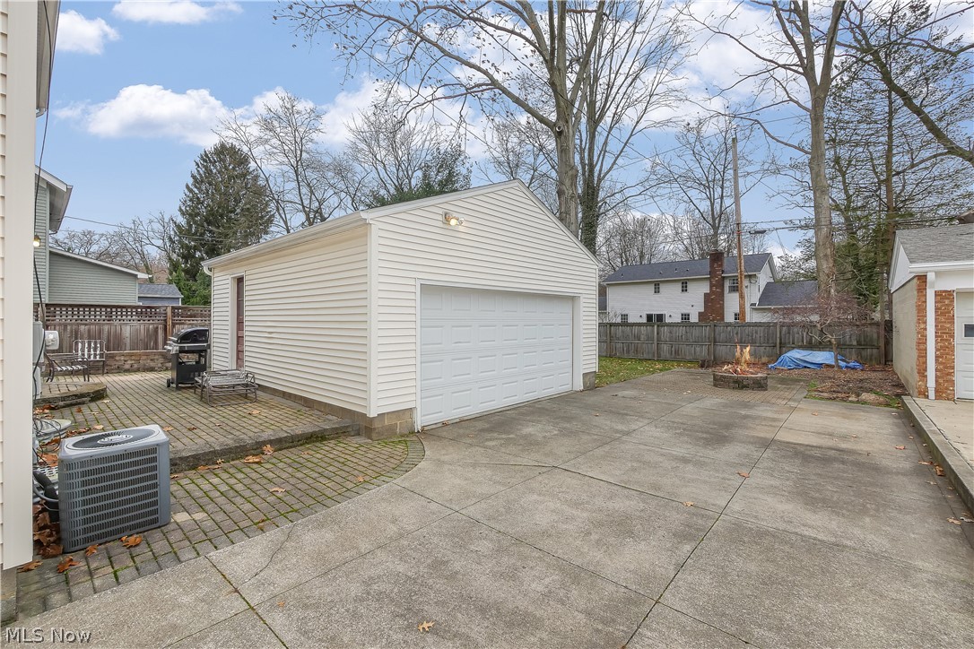 447 Malvern Road Akron, OH 44303 - Photo 28 of 33
