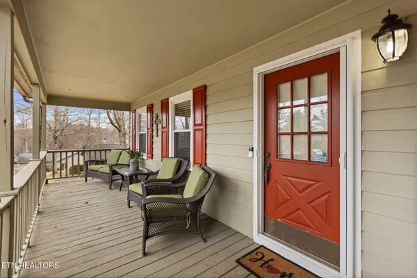 $455,000 | 3218 Rocky Waters Drive, Louisville, TN 37777