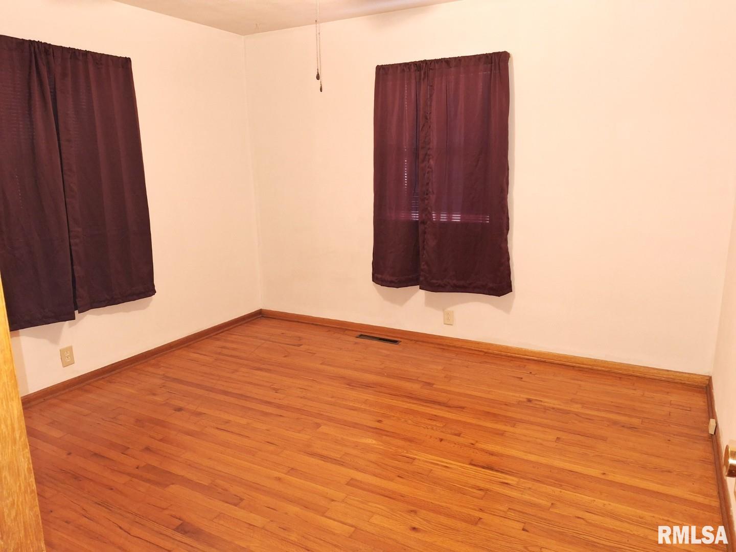 336 North 14th Avenue Canton, IL 61520 - Photo 17 of 31