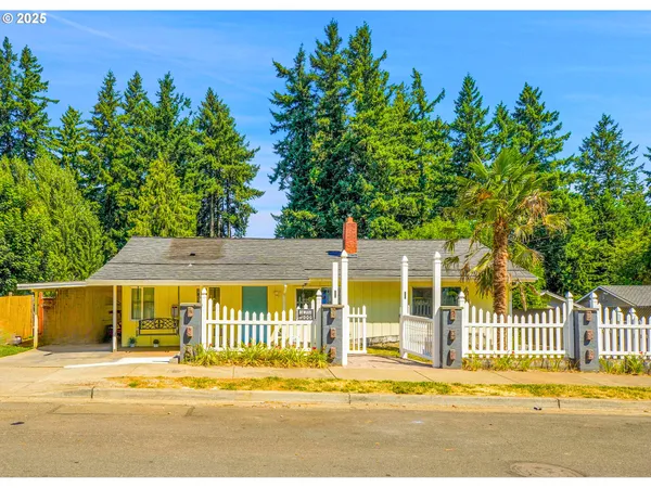 $440,000 | 16637 Northeast Hassalo Street, Portland, OR 97230