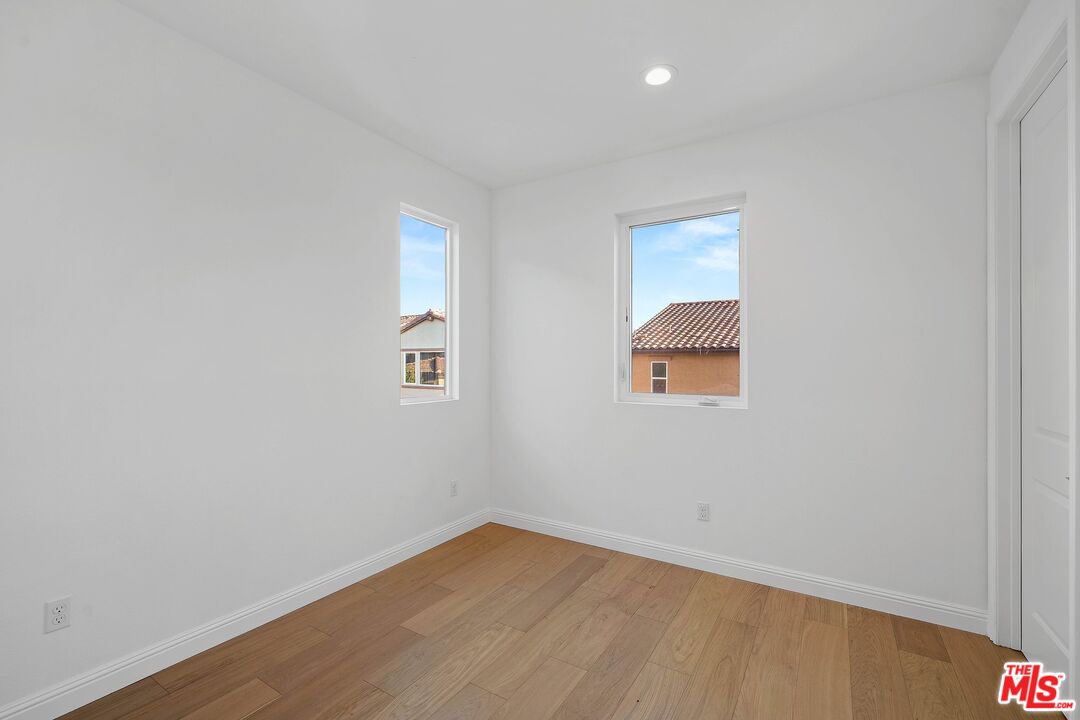 20824 Pine Cone Circle Porter Ranch, CA 91326 - Photo 34 of 61