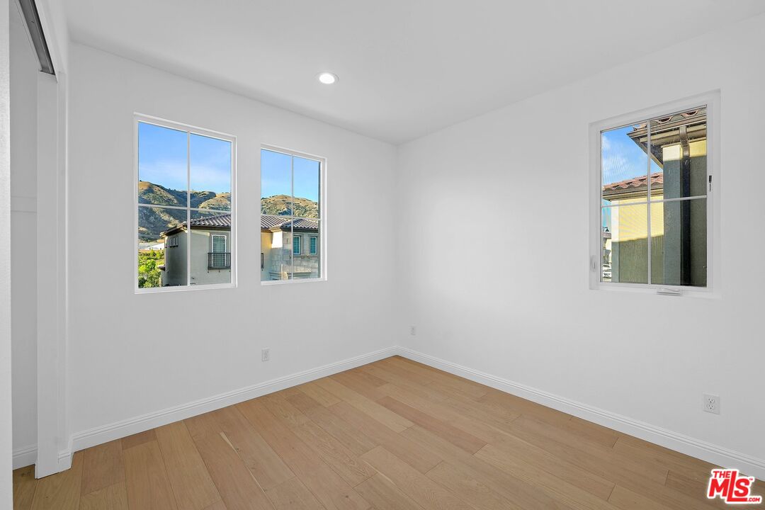 20824 Pine Cone Circle Porter Ranch, CA 91326 - Photo 38 of 61