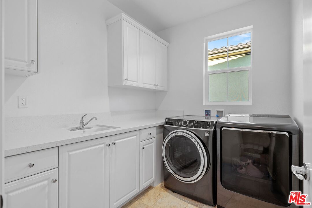 20824 Pine Cone Circle Porter Ranch, CA 91326 - Photo 40 of 61