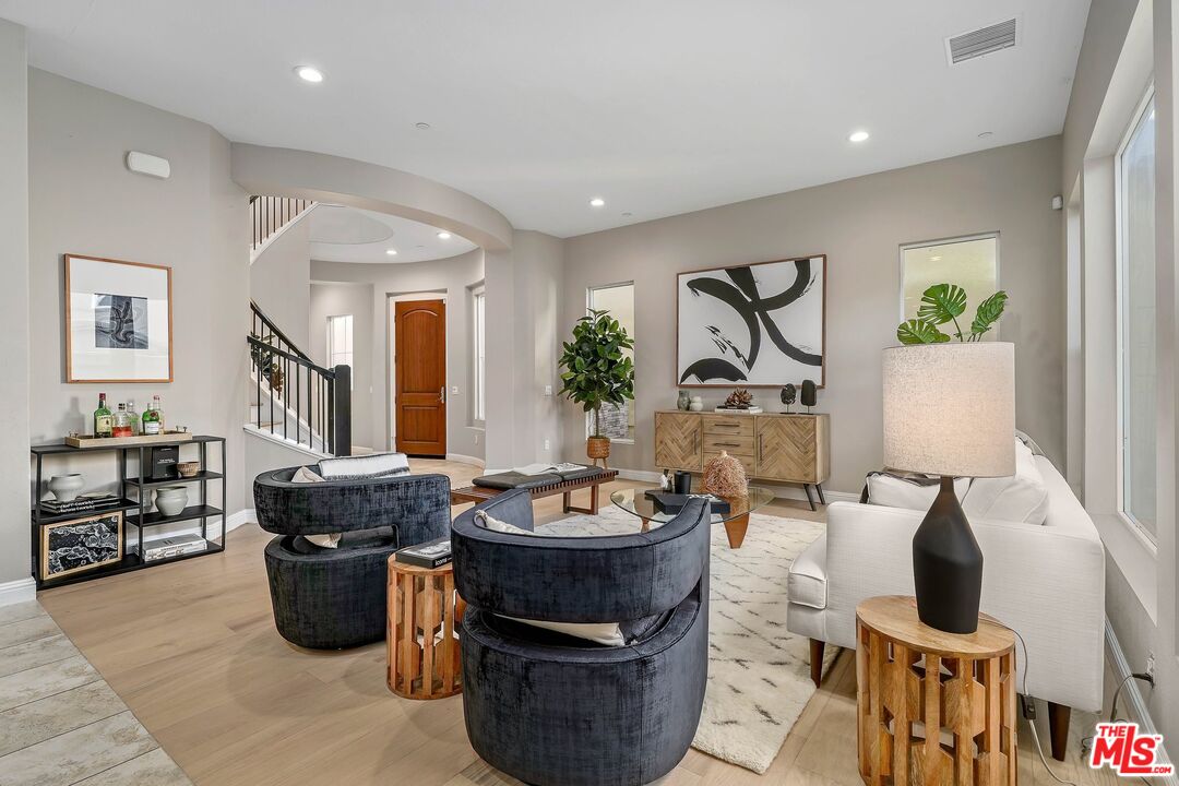 20824 Pine Cone Circle Porter Ranch, CA 91326 - Photo 7 of 61