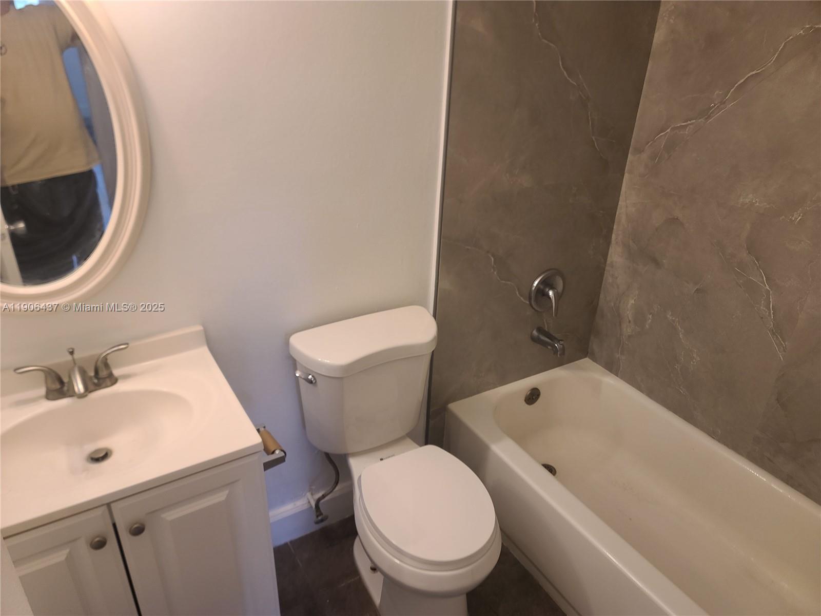 7195 Northwest 179th Street, Unit 212 Hialeah, FL 33015 - Photo 14 of 16