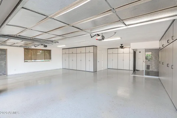 $950,000 | 4221 East Emelita Avenue, Mesa, AZ 85206