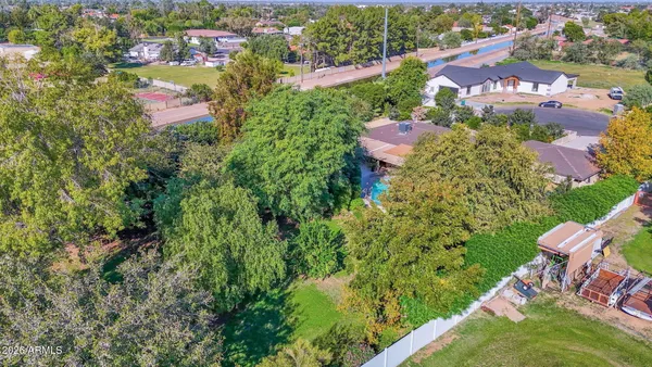 $950,000 | 4221 East Emelita Avenue, Mesa, AZ 85206