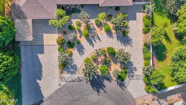 $950,000 | 4221 East Emelita Avenue, Mesa, AZ 85206