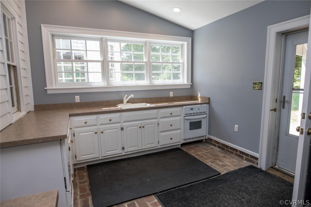 11218 Cross Corner Road Ashland, VA 23005 - Photo 17 of 42 Gallery Image 17