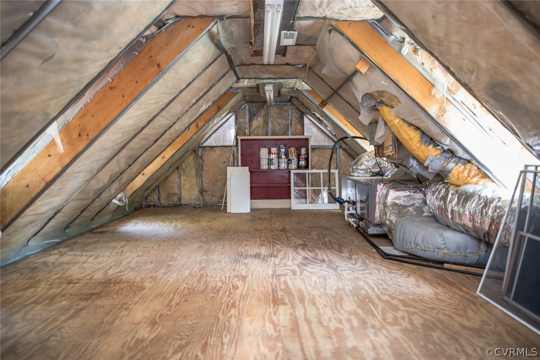 11218 Cross Corner Road Ashland, VA 23005 - Photo 25 of 42 Walk Up Attic!