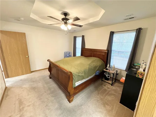 $254,000 | 606 Kendrick Lane, Knob Noster, MO 65336