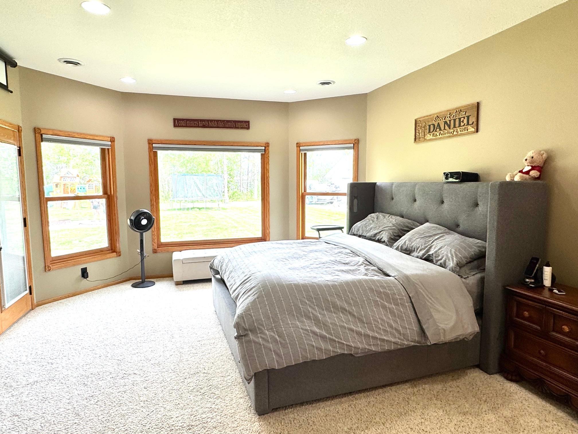 901 6th Street Southwest Roseau, MN 56751 - Photo 14 of 31