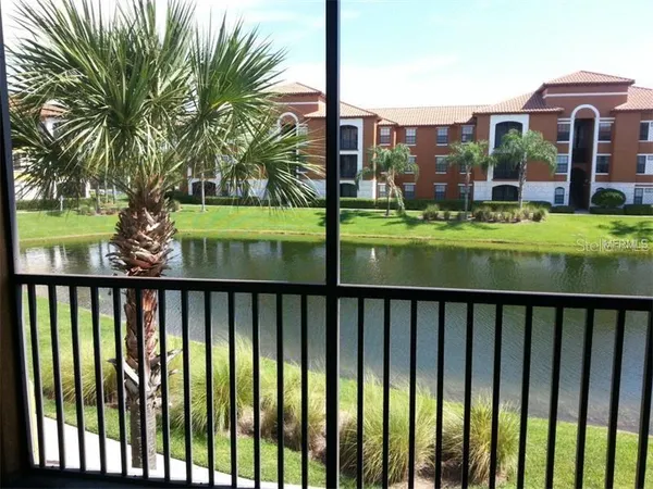 $1,595 | 8351 38th St Circle East, Unit 202, Sarasota, FL 34243