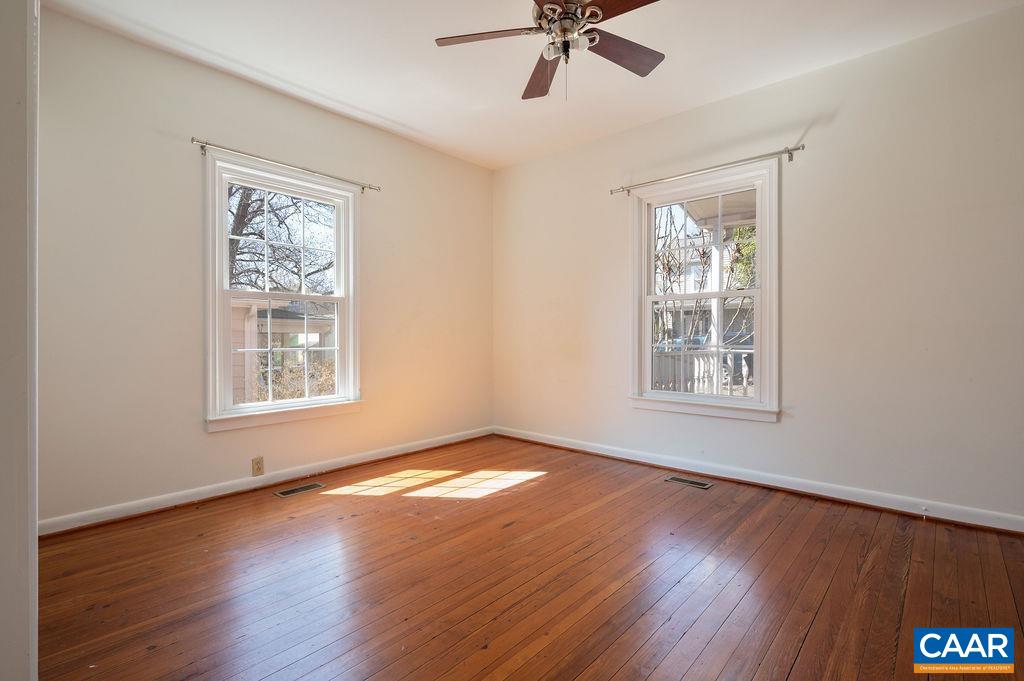 124 Goodman Street Charlottesville, VA 22902 - Photo 8 of 23