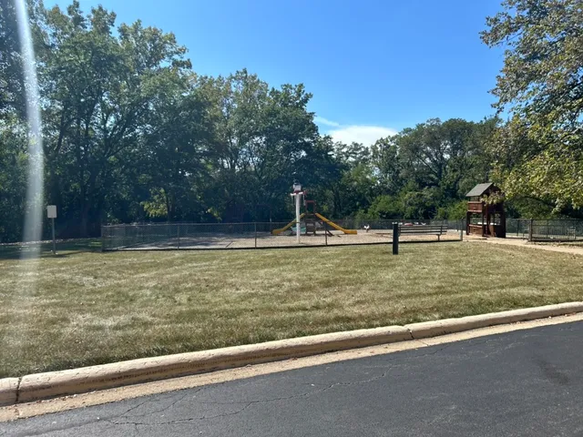 $1,700 | 425 Walnut Creek Road, Unit 1308, Lisle, IL 60532