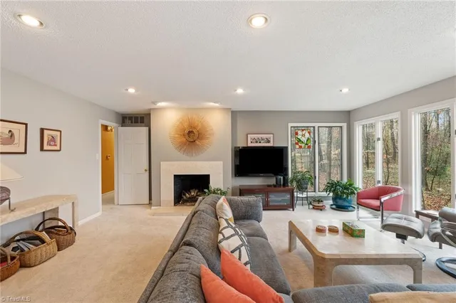 $415,000 | 1314 Hempshire Court, High Point, NC 27262