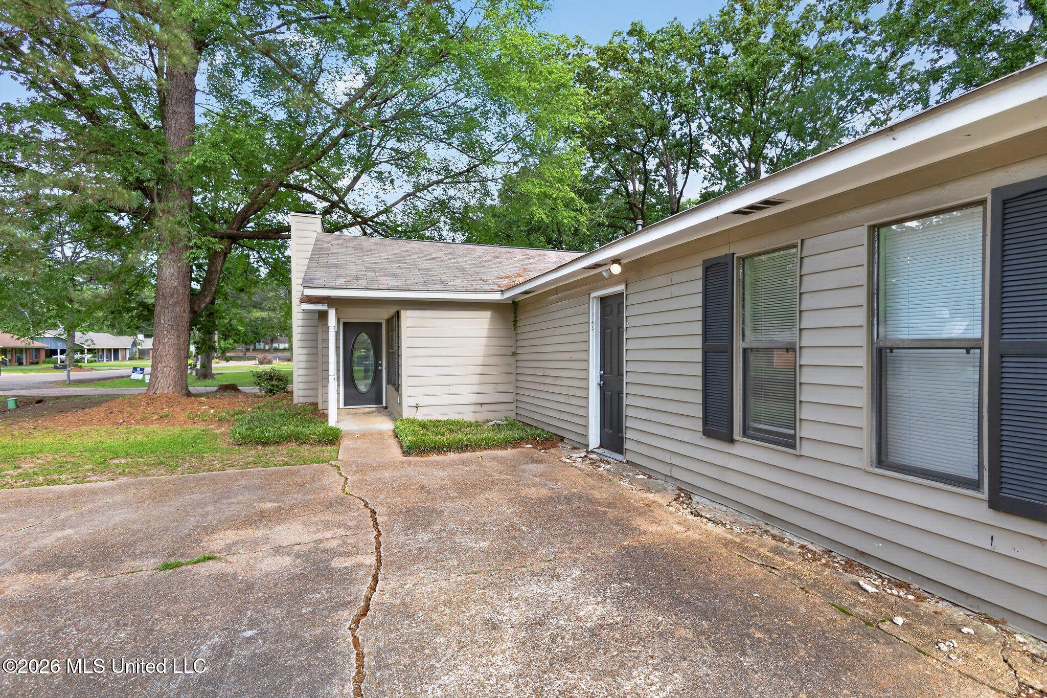 125 Cumberland Road Brandon, MS 39047 - Photo 4 of 40 04_125_Cumberland_Rd_Brandon_MS_39047_US