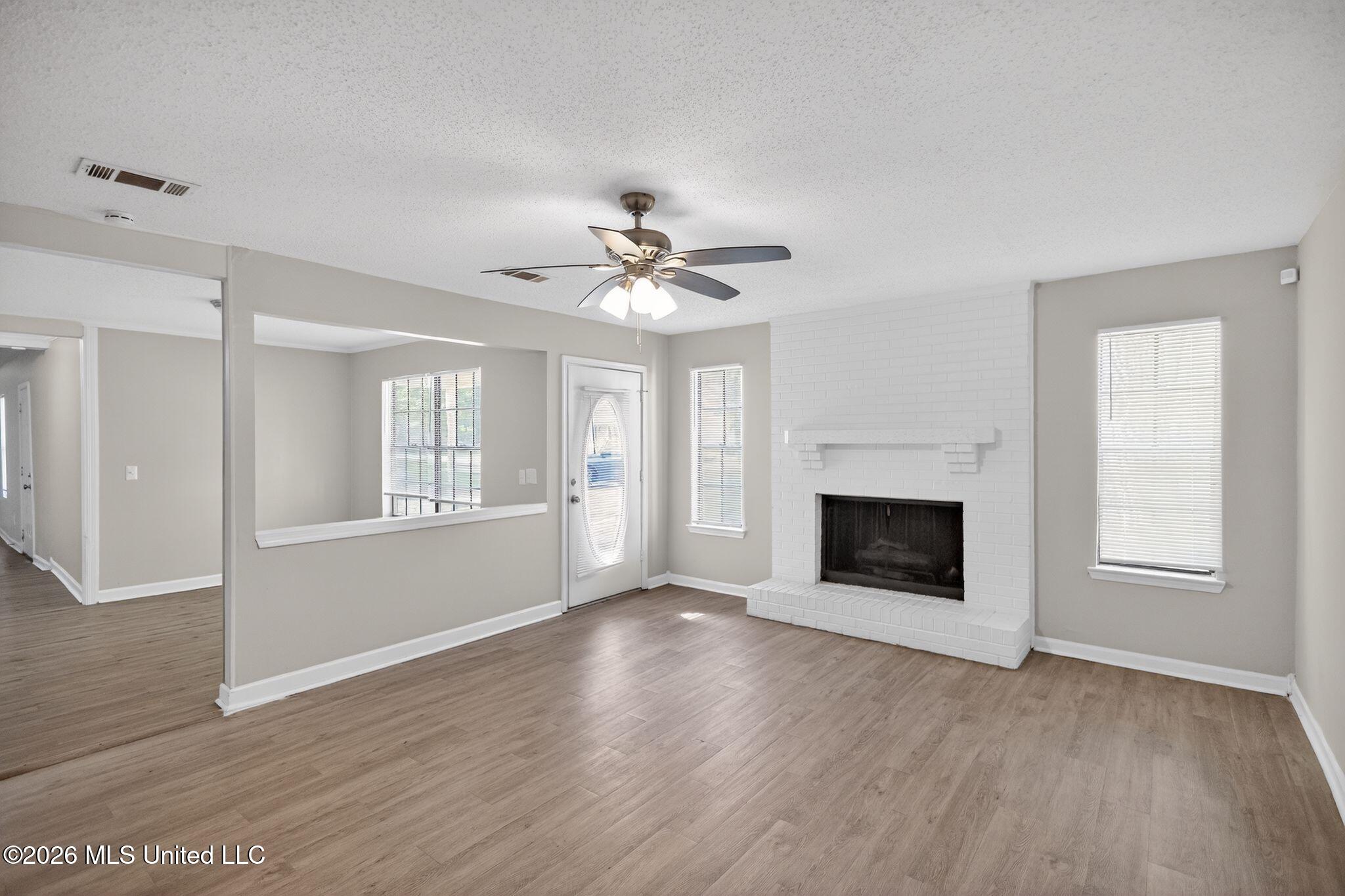 125 Cumberland Road Brandon, MS 39047 - Photo 7 of 40 16_125_Cumberland_Rd_Brandon_MS_39047_US