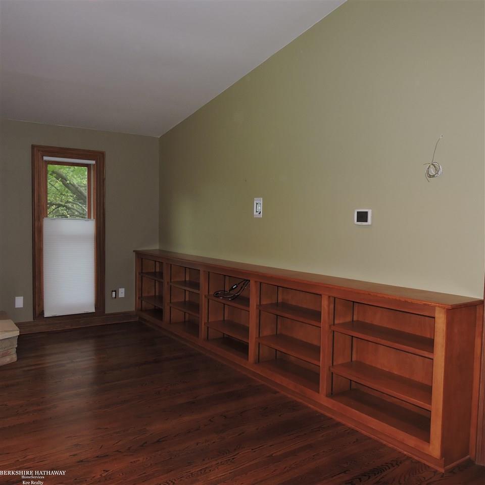 227 Old Perch Road Rochester Hills, MI 48309 - Photo 4 of 48
