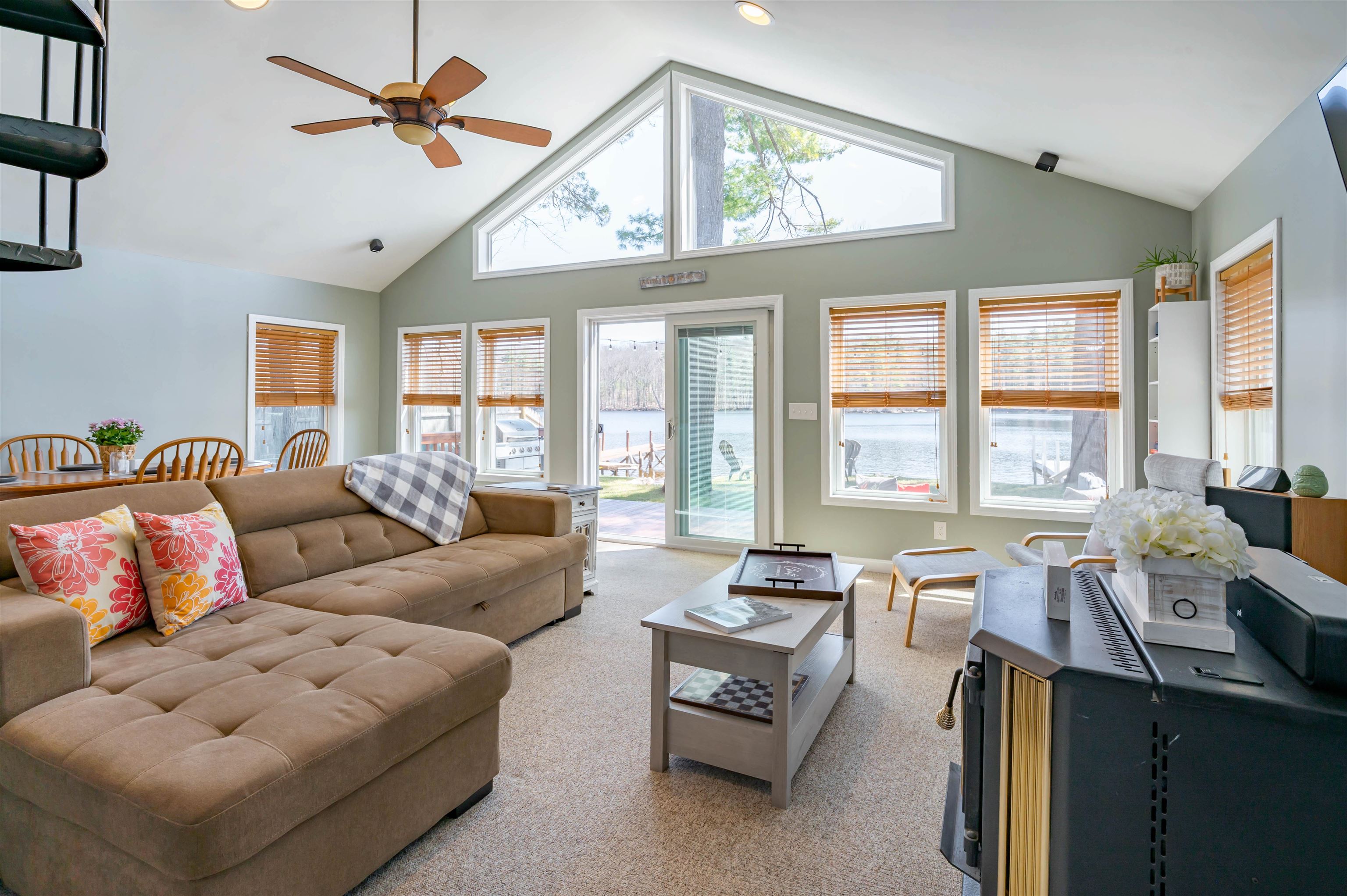 1011 Collettes Grove Road Derry, NH 03038 - Photo 1 of 37