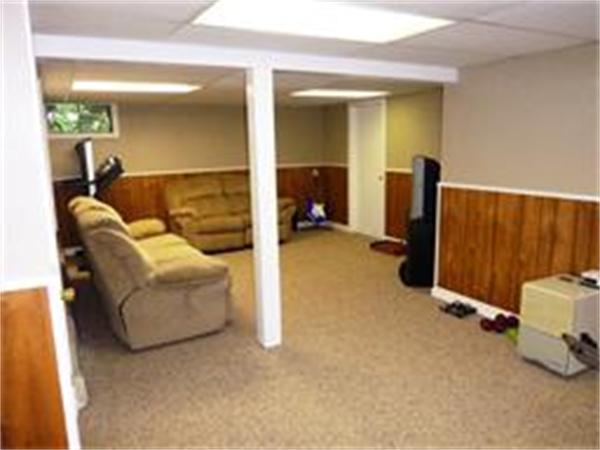 30 Squirrel Hill Road Acton, MA 01720 - Photo 17 of 21