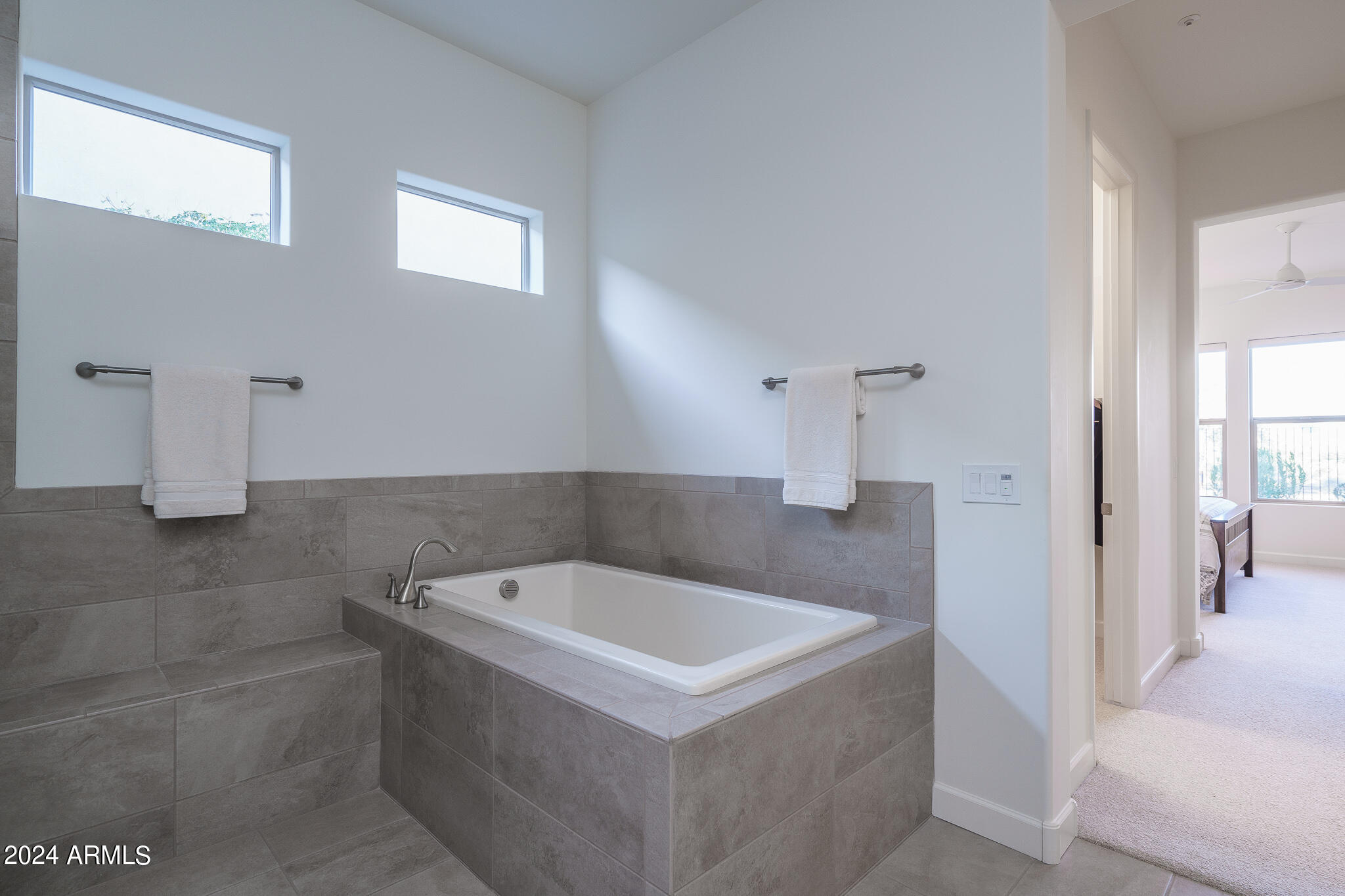 17952 East Cindercone Road Rio Verde, AZ 85263 - Photo 18 of 41 16) MASTER BATH