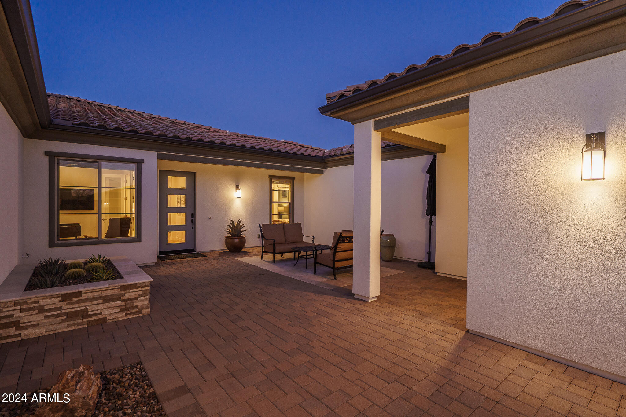 17952 East Cindercone Road Rio Verde, AZ 85263 - Photo 4 of 41 52) FRONT COURTYARD