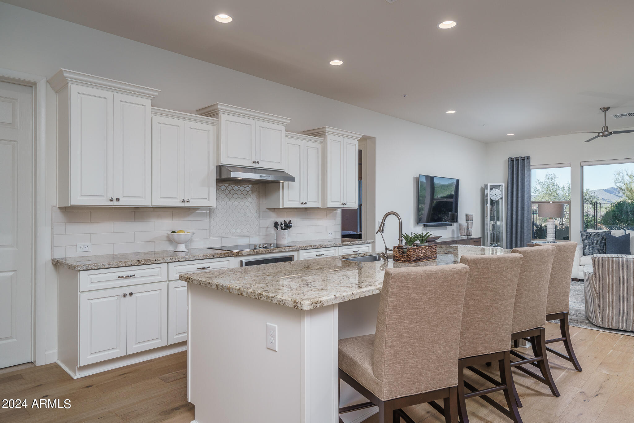 17952 East Cindercone Road Rio Verde, AZ 85263 - Photo 6 of 41 3) KITCHEN
