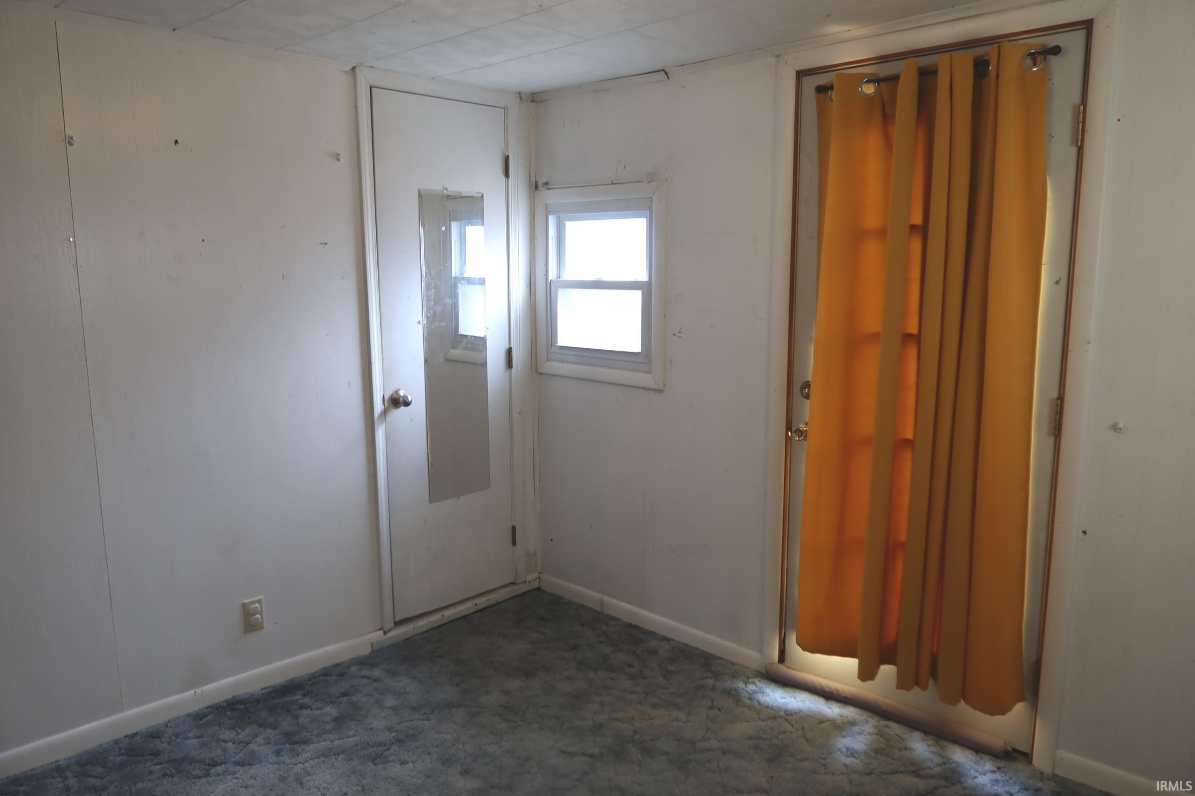 11001 South Street Cynthiana, IN 47612 - Photo 15 of 23