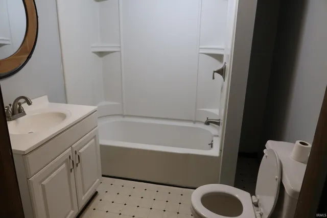 $99,900 | 11001 South Street, Cynthiana, IN 47612