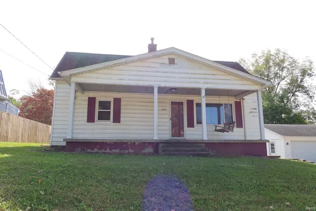 $99,900 | 11001 South Street, Cynthiana, IN 47612