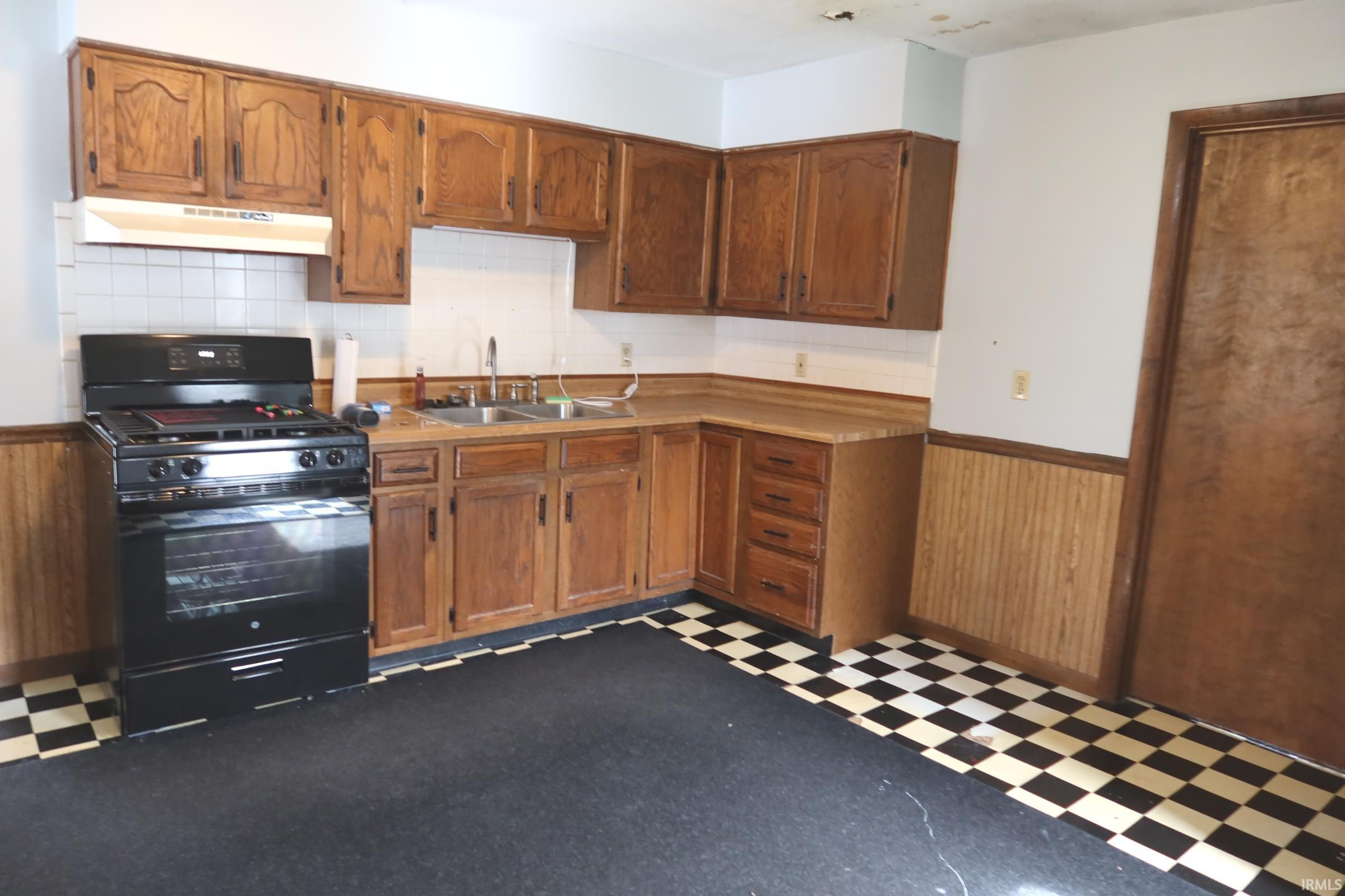 11001 South Street Cynthiana, IN 47612 - Photo 10 of 23