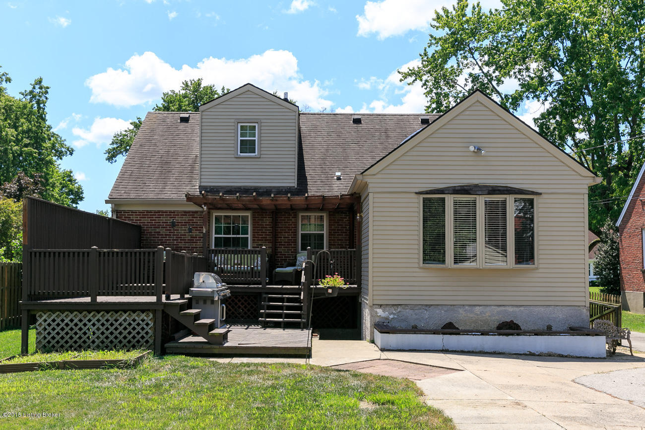 4504 Blenheim Road Louisville, KY 40207 - Photo 7 of 26 RealTourCast Willinger Blenheim (7 of