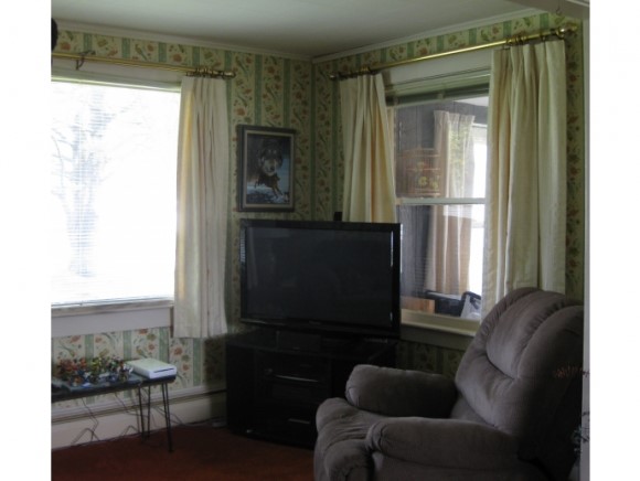 273 Dorr Drive Rutland, VT 05701 - Photo 3 of 16