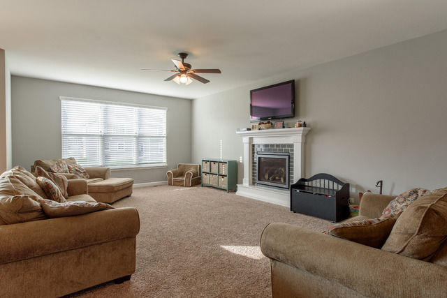 5806 Oak Ridge Way Lisle, IL 60532 - Photo 12 of 24