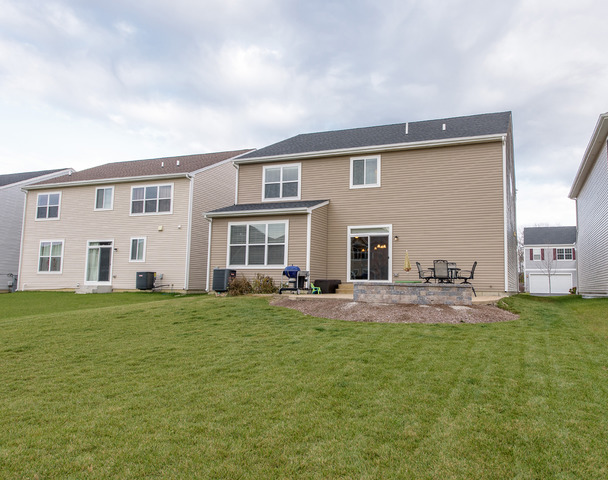 5806 Oak Ridge Way Lisle, IL 60532 - Photo 23 of 24