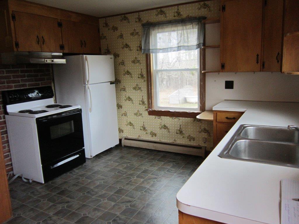 2137 Washington Road Waldoboro, ME 04572 - Photo 13 of 23 Photo