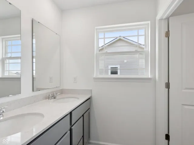 $374,900 | 9119 Steinbeck Lane, Indianapolis, IN 46239