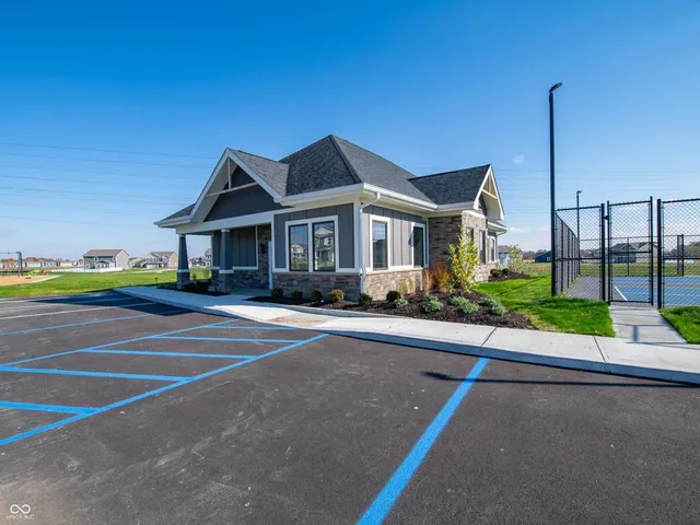 $374,900 | 9119 Steinbeck Lane, Indianapolis, IN 46239