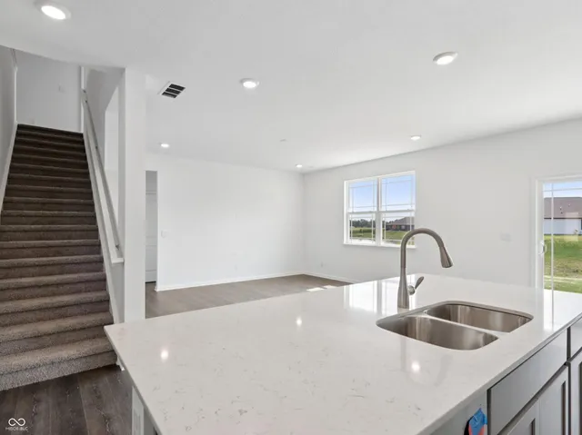 $374,900 | 9119 Steinbeck Lane, Indianapolis, IN 46239