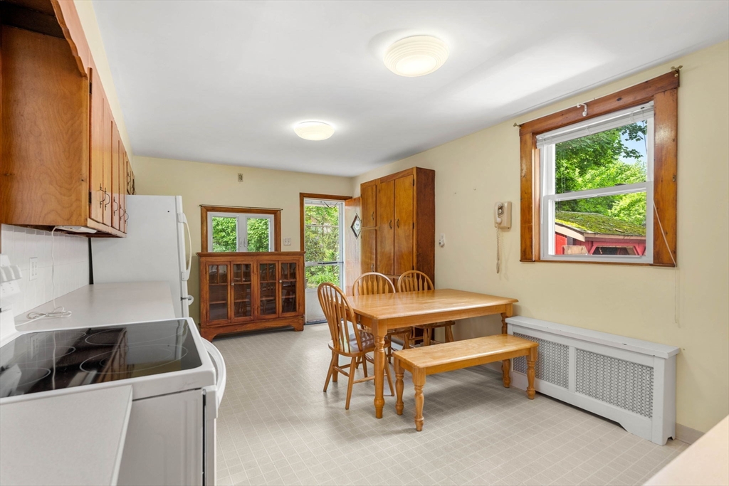 54 Bennett Street Boston, MA 02135 - Photo 12 of 42