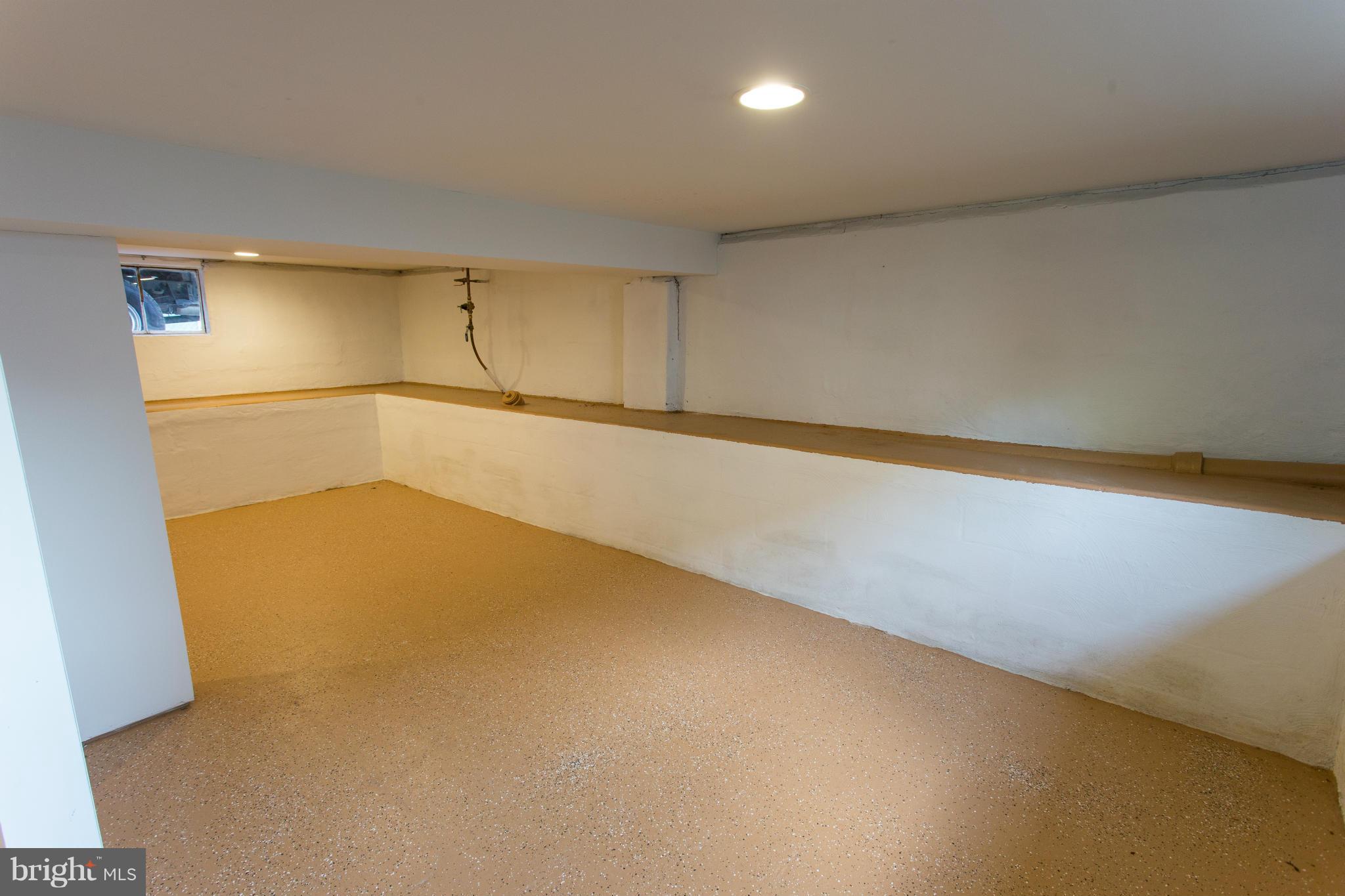 938 Martin Road Baltimore, MD 21221 - Photo 19 of 28 Basement