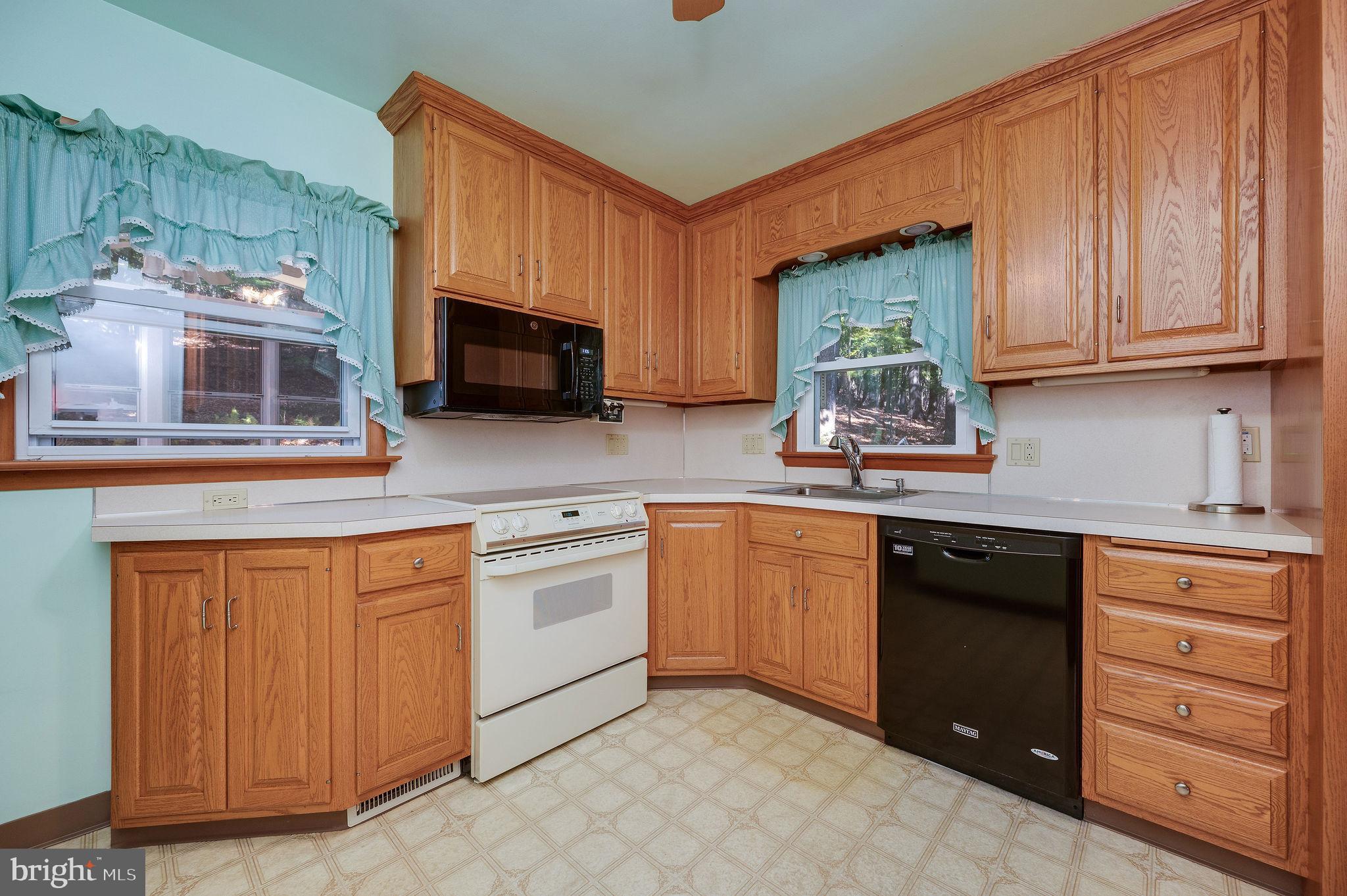 530 Church Lane Road Reading, PA 19606 - Photo 10 of 33