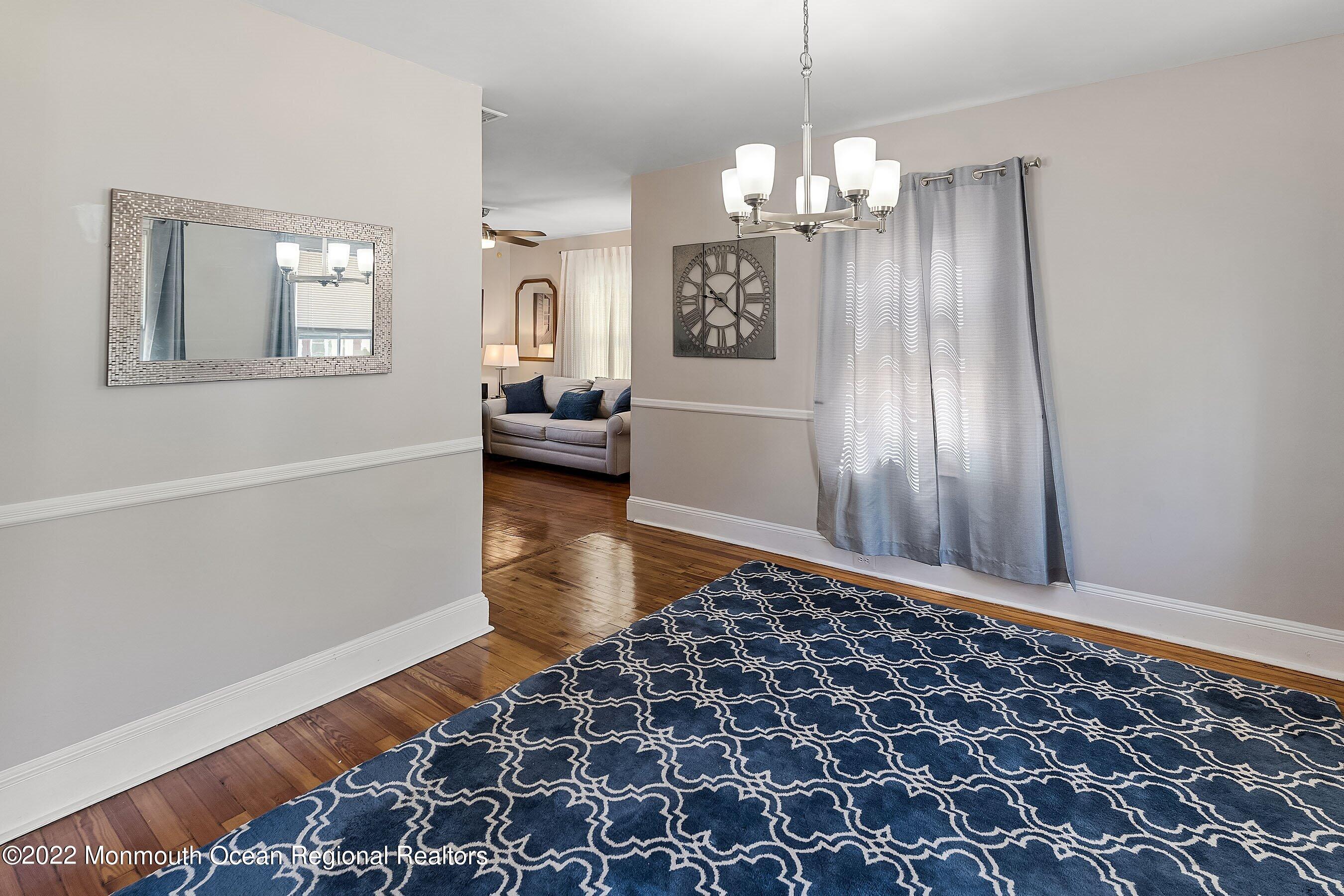 167 1st Street Keyport, NJ 07735 - Photo 12 of 31 Dining to living